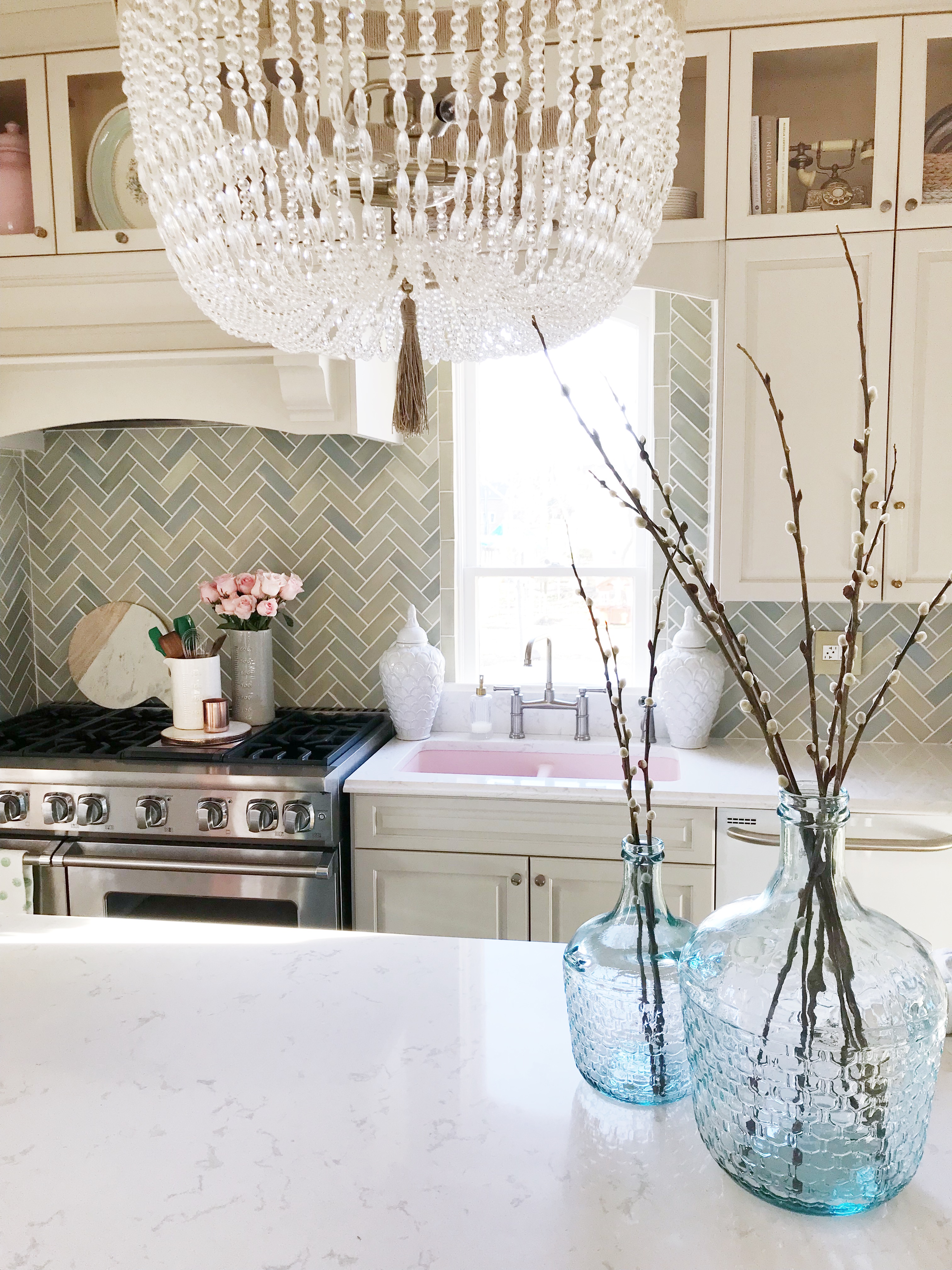 How To Add Decor Accessories To Your Kitchen The Leslie Style